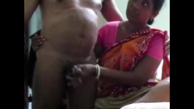 Desi aunty handjob owner cock