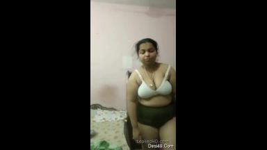 Exclusive-Chubby Indian wife Ritika Getting Horny