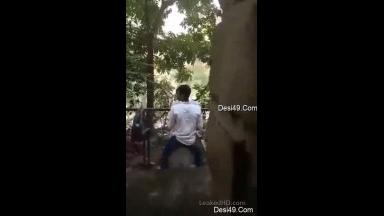 Desi Clg Lover OutDoor Romance and Sex Capture By hidden Cam