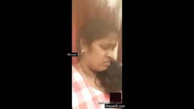 Horny Desi BhabhiShowing Her Boobs