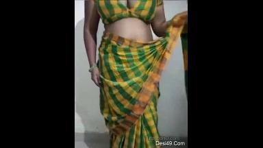 orny Desi Bhabhi Showing Her Boobs and Pussy Fingering  Part 1