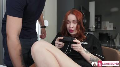 Sexy gamer girl fucking while playing her favorite game