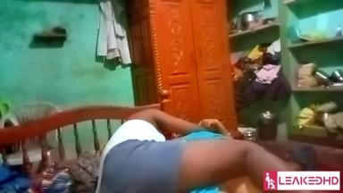 KERALA CHECHI SEX WITH HASBAND SEX IN HOTEL ROOM