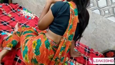 INDIAN BHABHI TALKING A DEVAR AND DEVAR COME IN FUCKING ROUGH