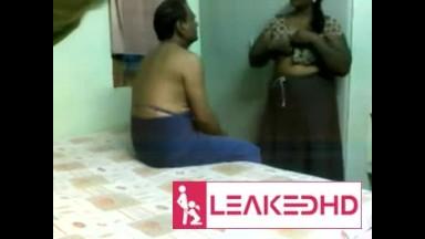 Tamil aunty massages Hubby and then get fucked