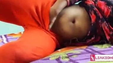 Desi girl Rani self boobs pressing and pussy fingering