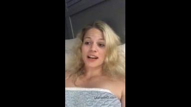 she donampx27t care showing her tits to strangers