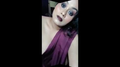 Sexy Bengali Insta Model Nude Show Pressing Boobs Watch Online