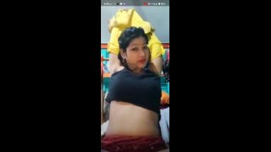 indian girl porn  Sexy Mall Showing her Boobs and pussy