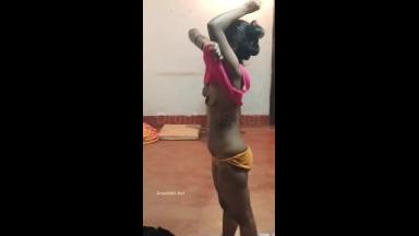 Telugu Wife Dress Changing