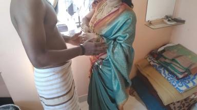 My Desi Indian Wife Fucked When She Removing Her Saare