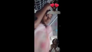 Cute Girl Showing Boobs To Her Boyfriend