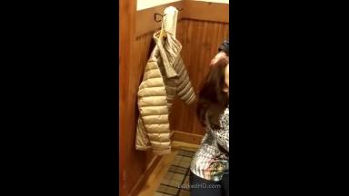 Horny MILF wants to fuck in the changing room