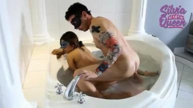 Blindfolded Asian babe pounded in jacuzzi