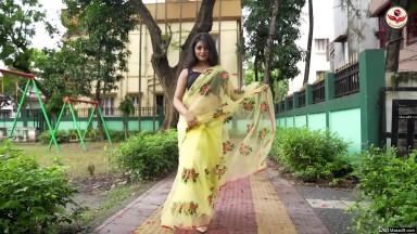 First On Net -Smita Saree Fashion Shoot