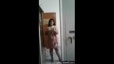 Today Exclusive  Cute Bangla Girl Showing her Boobs Part 2