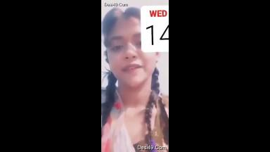 Today Exclusive-Cute Bangla Girl Showing her Boobs and Pussy On video Call