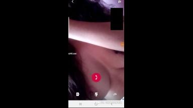 Today Exclusive- Sexy Desi Girl Showing Her Boobs on Video Call