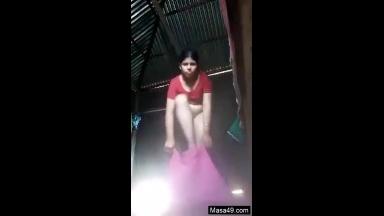 Today Exclusive- Desi Village Boudi Masturbating