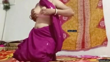 Today Exclusive  Desi Bhabhi Blowjob and Fucked