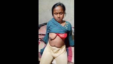 Today Exclusive -Desi Bhabhi Nude Video record By Hubby Part 4