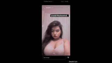 Today Exclusive amp8211 Cute Indian girl Shows her Boobs