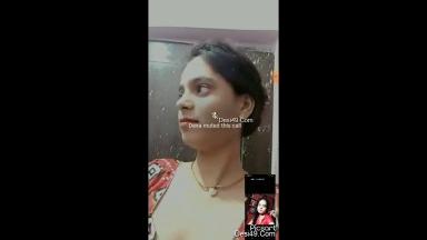 Today Exclusive -Cute Desi Girl Shows her Boobs on VC