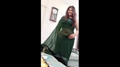 Today Exclusive-Horny Desi Bhabhi Shows Her Boobs and Pussy part 11