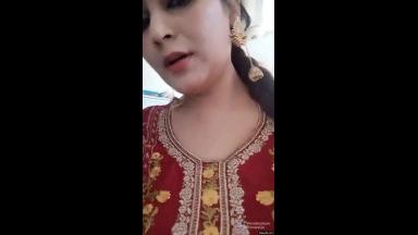 Today Exclusive-Horny Desi Bhabhi Shows Her Boobs and Pussy part 37