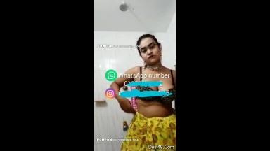 Today Exclusive- Horny Desi Girl Shows her Boobs and Pussy