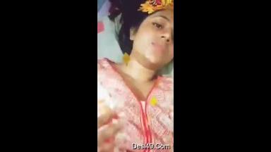 Today Exclusive- Cute Bangla Girl Play with her Boobs part 3