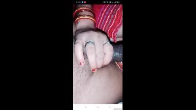 Today Exclusive- Desi Bhabhi Sucking Dick