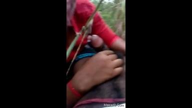 Today Exclusive-Desi Village Girl Sucking Lover Dick