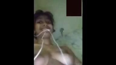 Today Exclusive- Horny Desi Girl shows Pussy