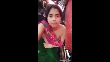 Desi Village Girl bathing