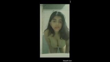 Horny Paki Girl Fingering Part 2