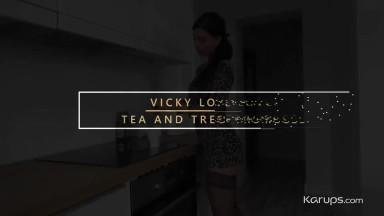 Vicky Love 5