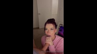 Xo Sarahx Onlyfans Big Dick Blowjob Video Leaked