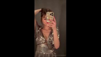 Riley Reid Leaked Mirro Strip Tease Video