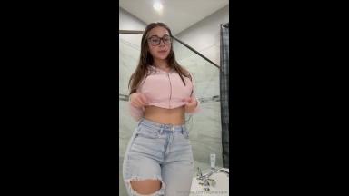 Sophie Rain OF Nerdy Jeans Strip Tease Video Leak