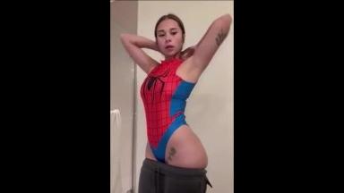 Sophieraiin Teasing in Spiderman Cosplay Video