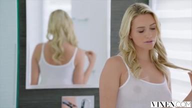 VIXEN - Mia Malkova loves sex