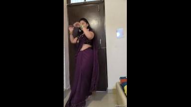 Desi Puja Bhabhi Bathing and Fucking Part 1