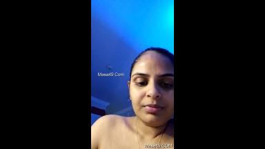 Horny Cam Girl Nude bathing Show