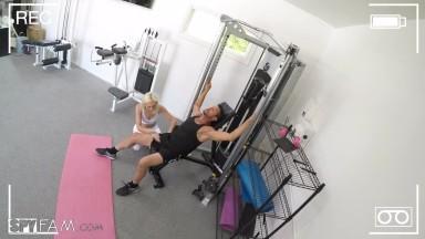 Step Dad Gives Step Daughter Pussy Work Out