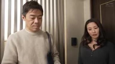 MOND-248 The Beautiful Neighborhood Wife Is Saran Ito