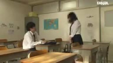 HUNTA-338 A Classmate Girl Who Burns With Jealousy Forces Me To Have An Erection For My First Girlfriend In My Life