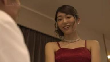 SDMU-684 Wedding After-party - Cuckolded - My Proud Wife Who Is 30 Years Younger Than Me Was Creampied By Her Ex-boyfriend From The Soccer Club On Their First Night Of Marriage Lennon Kanae