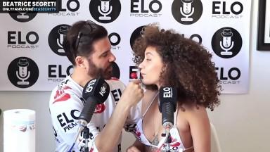 SEDUCES ME AND THEN SHOCKS ME DURING AN INTERVIEW WITH ELO PICANTE