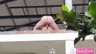 Real Exhibitionist Couple Fucking in Villa Balcony